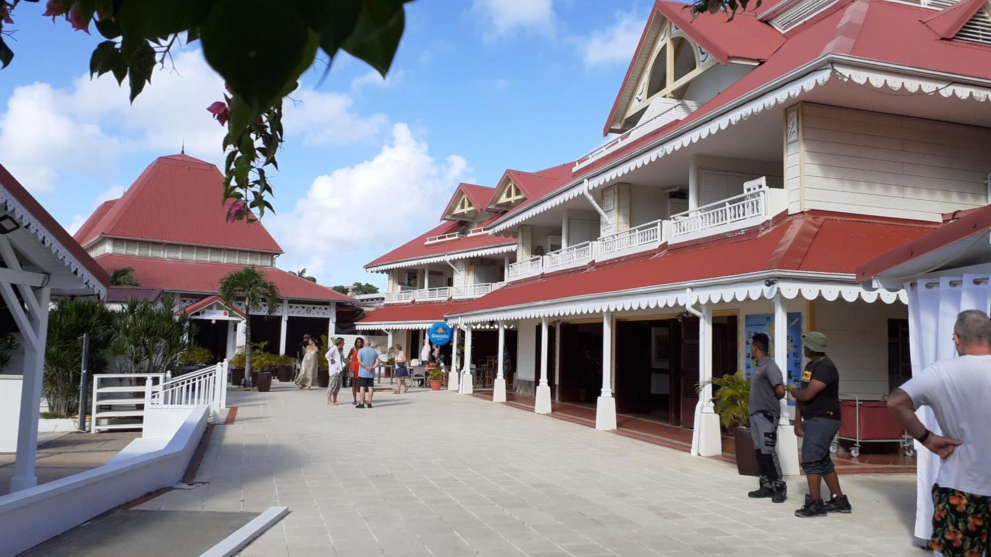 Ti Mad Sainte-Anne (Grande-Terre) Exterior foto